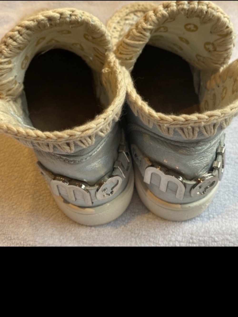 💕 Host Pick💕 MOU Blue and gold Silver sheepskin and leather Ankle Boots - like n - Picture 13 of 17